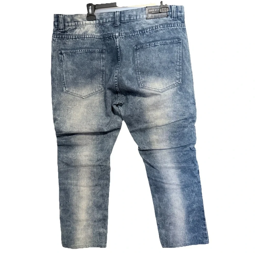 Men's‎ Lion Dynasty Distressed Jeans 38/26